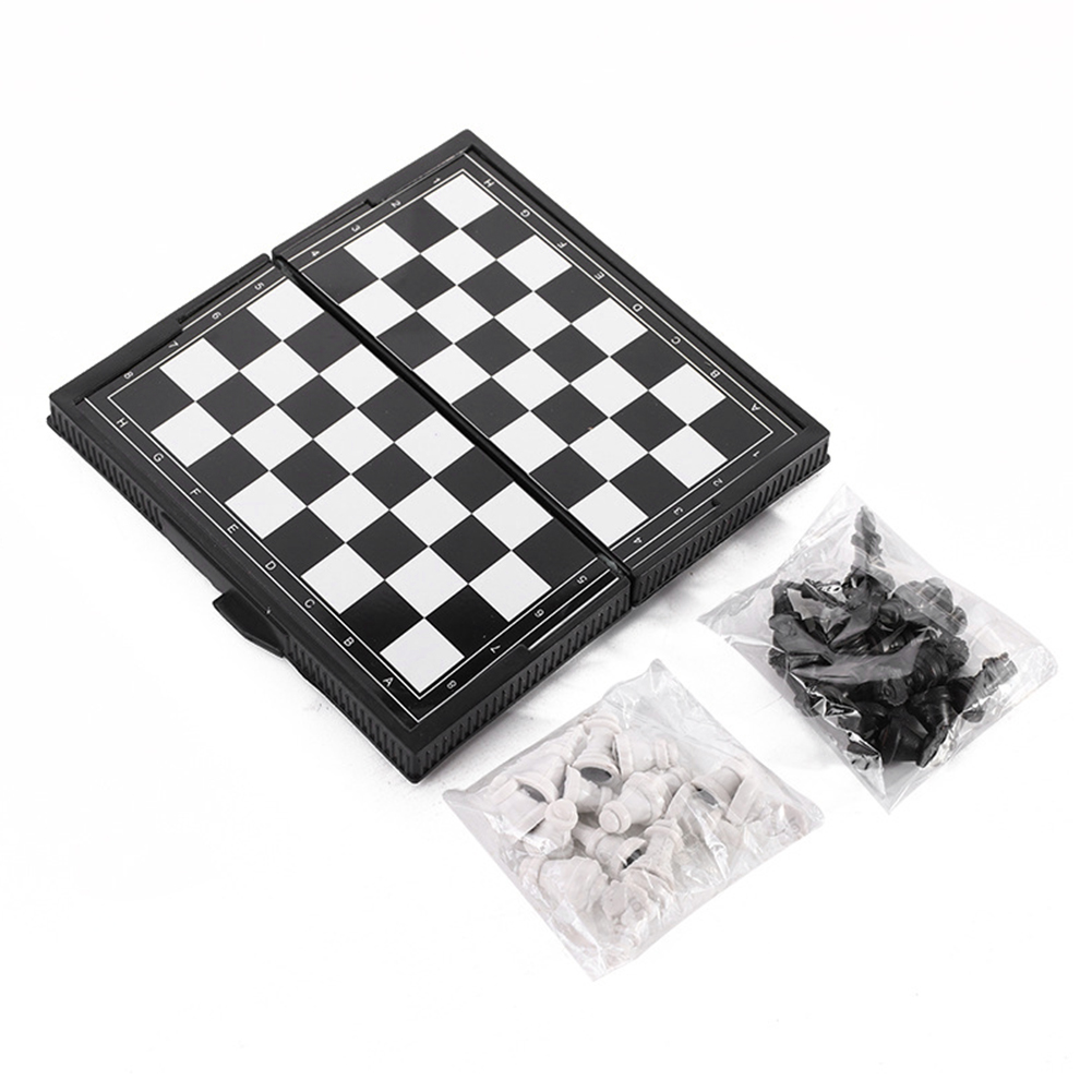 Mini Chess Board Interesting C - огляд і ціна Board Game Yearbook