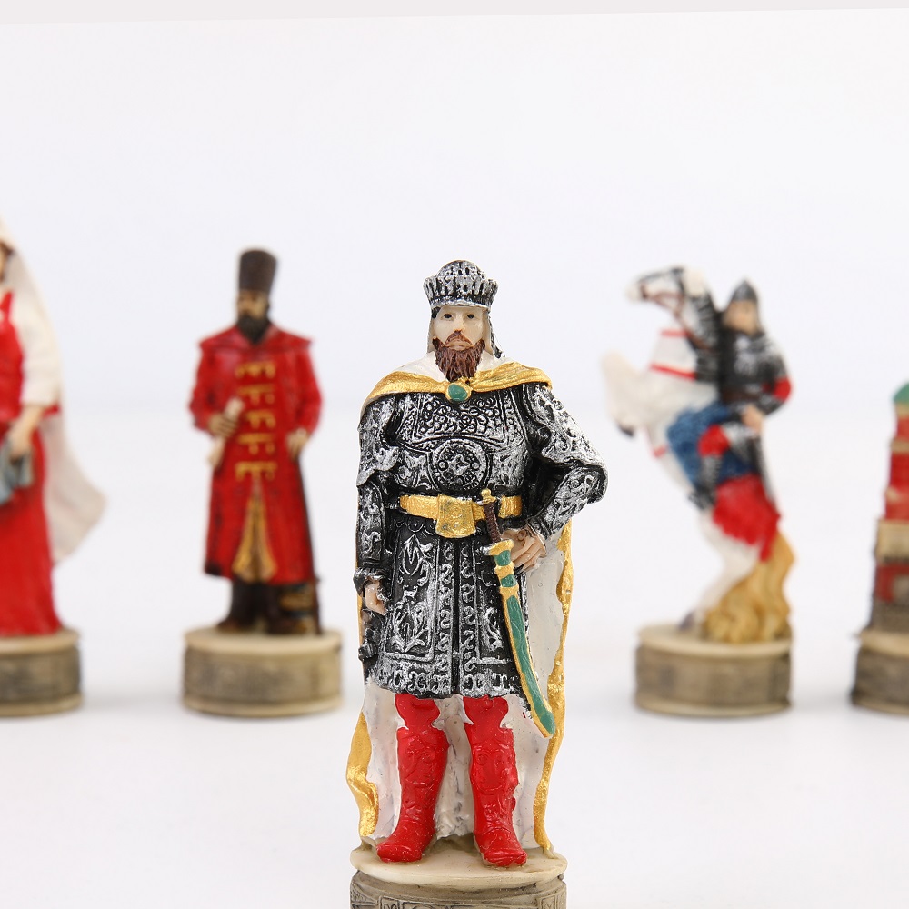 War-themed Chess Set Genghis K - огляд і ціна Board Game Yearbook